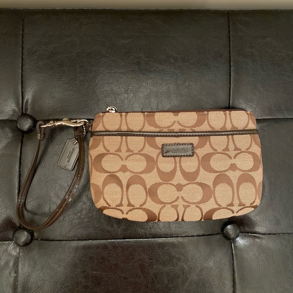 Coach Wristlet - Picture 3 of 3
